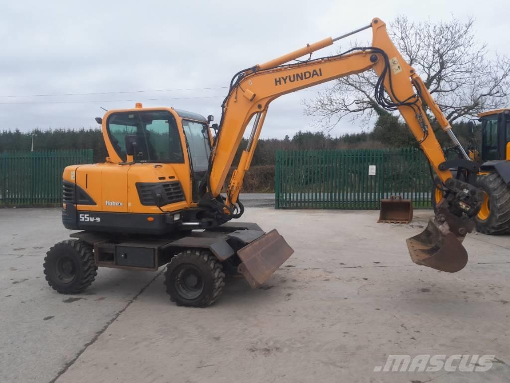 Hyundai R55 W-9  휠 굴삭기