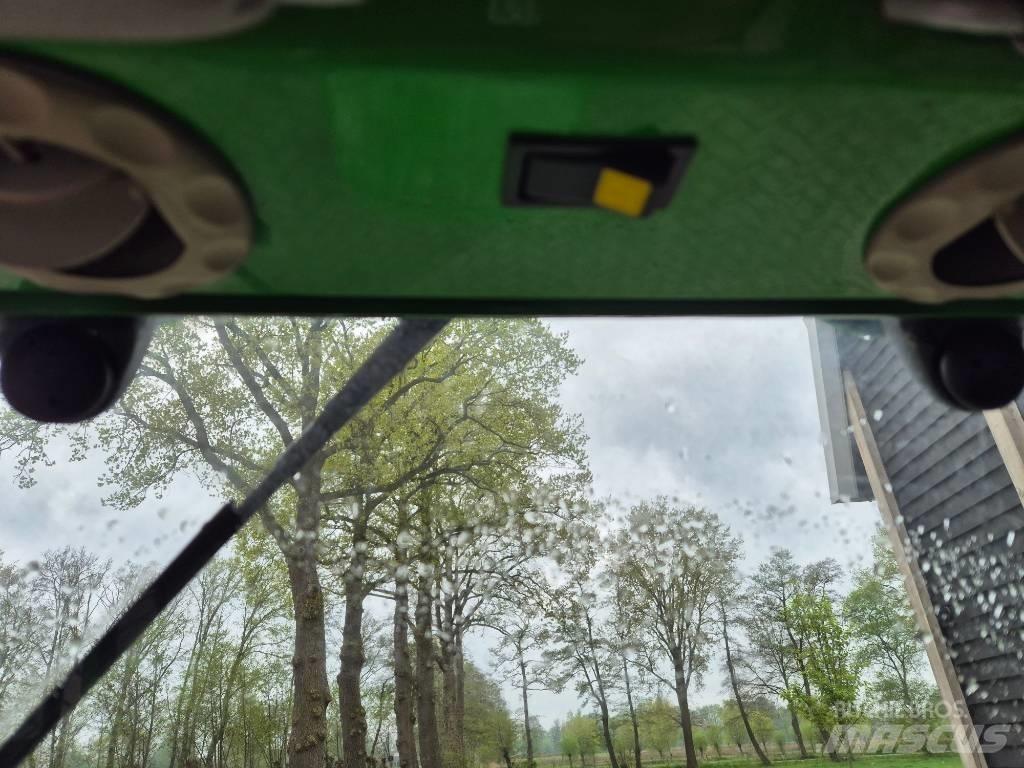 John Deere 2520 소형 트랙터