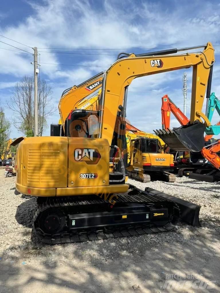 CAT 307 E2 중형굴삭기 7톤-28톤