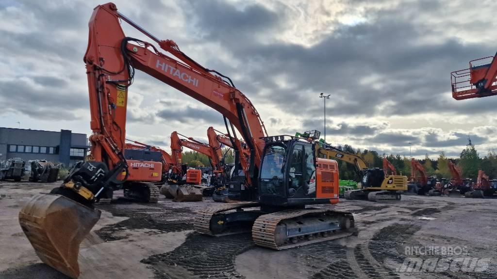 Hitachi ZX225USRLC-6 대형 굴삭기 29톤 이상