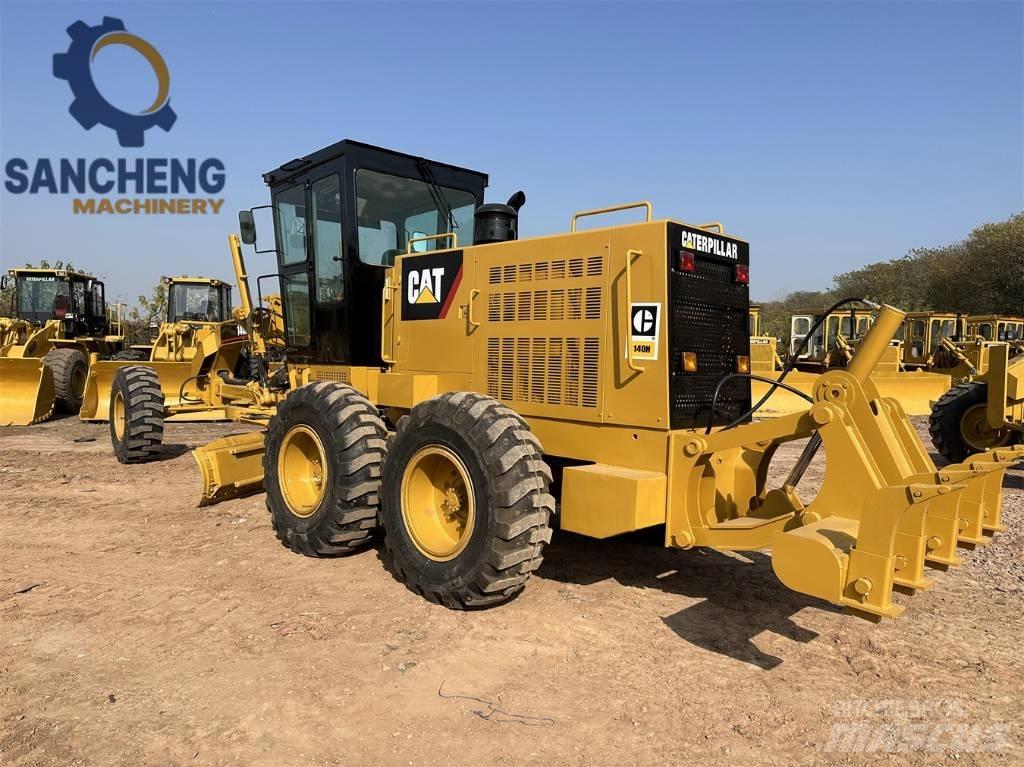 CAT 140H 그레이더