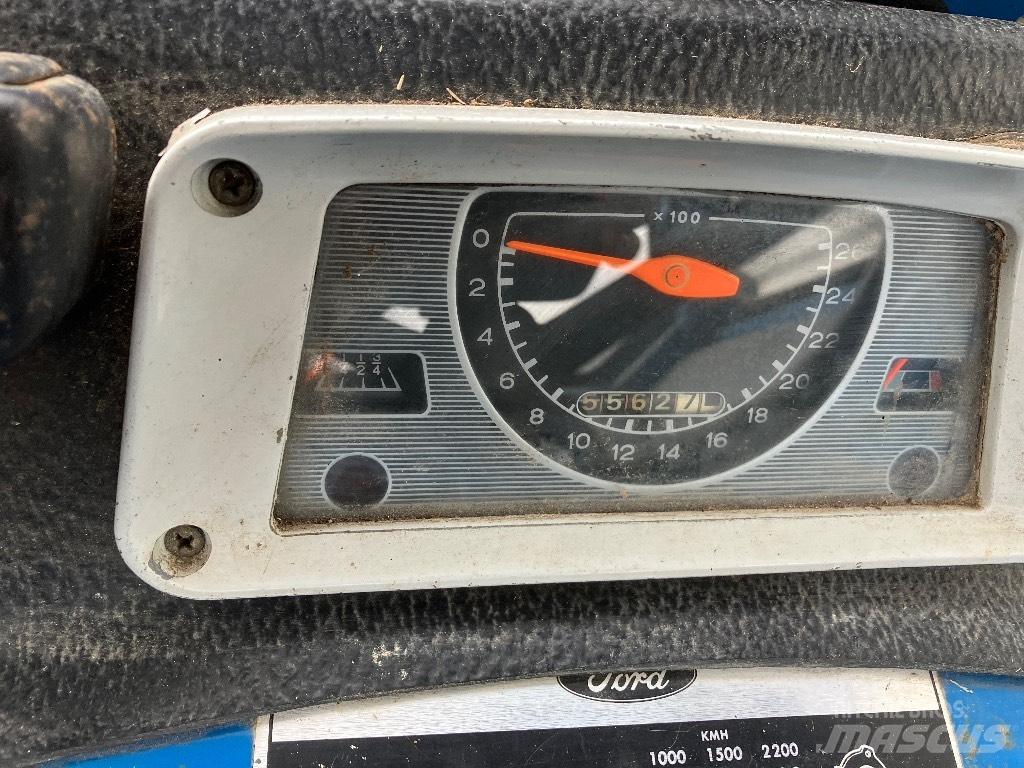 Ford 4600 트랙터