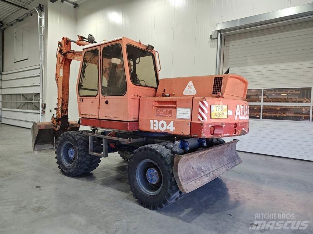 Atlas 1304  휠 굴삭기