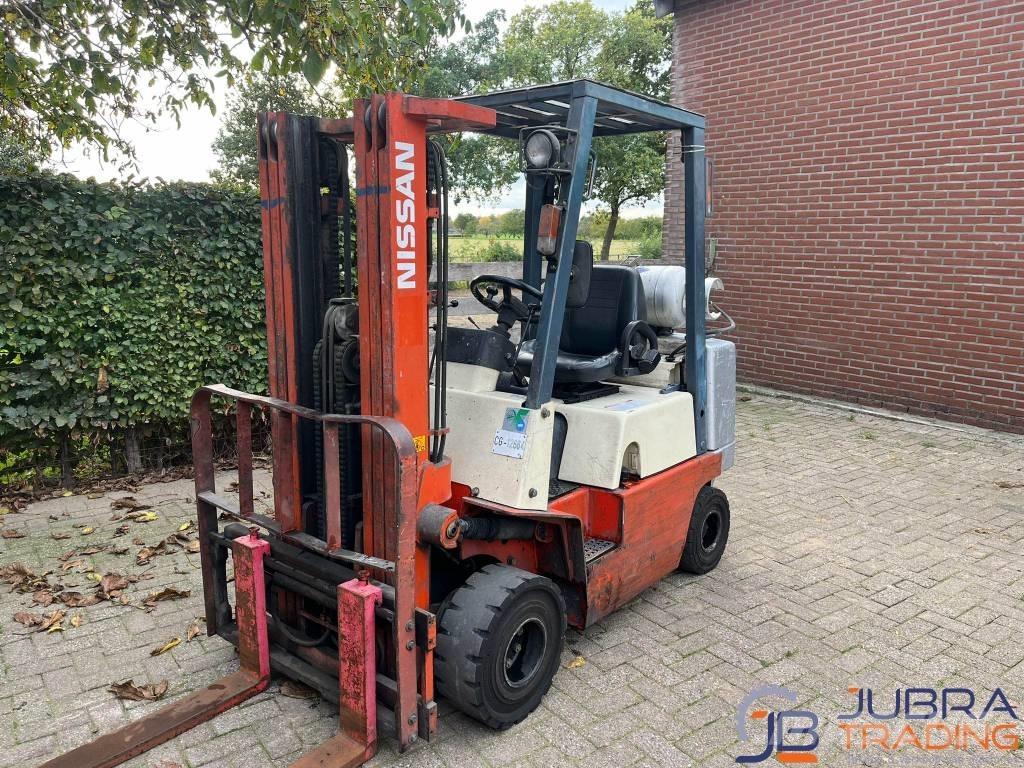 Nissan APJ02A25PU LPG 지게차