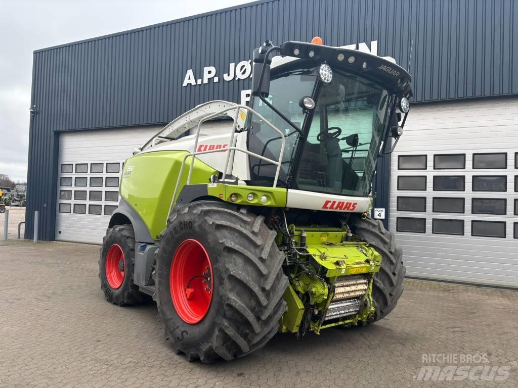 CLAAS Jaguar 960 4WD 자동 초지기계