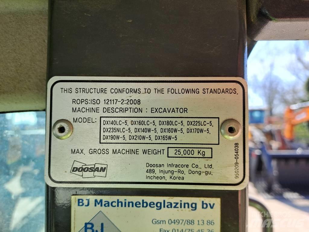 Doosan DX140W-5  휠 굴삭기