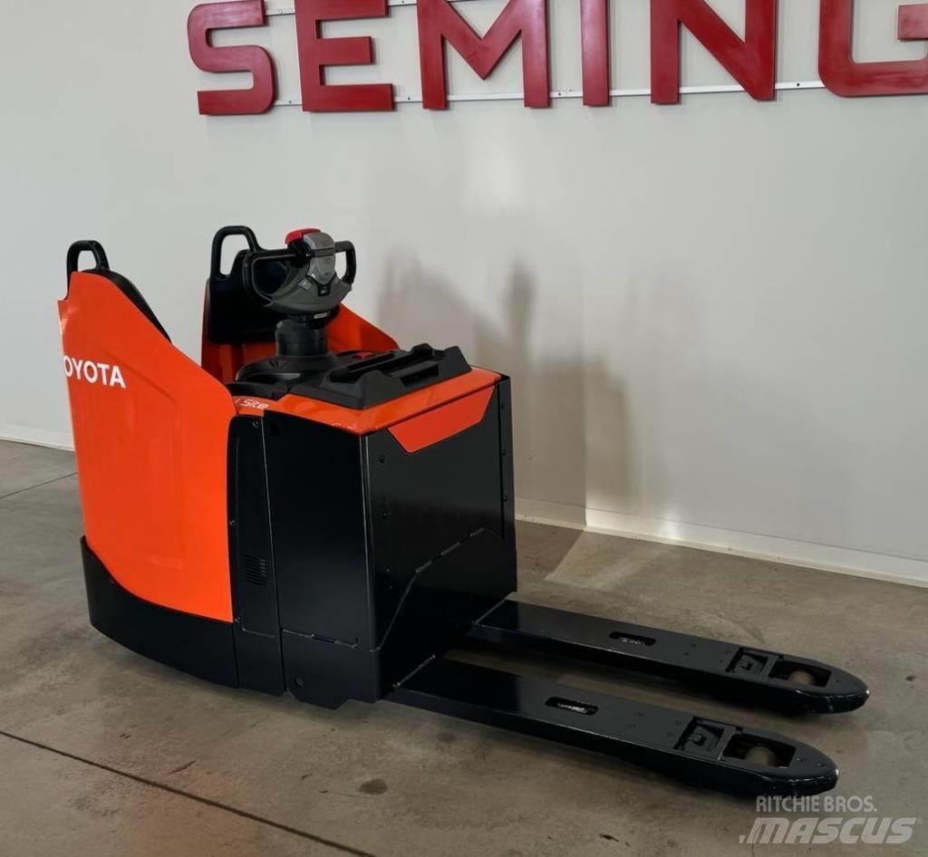 Toyota 10545  LPE200 경량 리프터