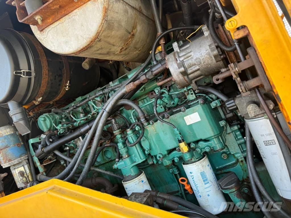 Volvo L 110 E  휠로우더