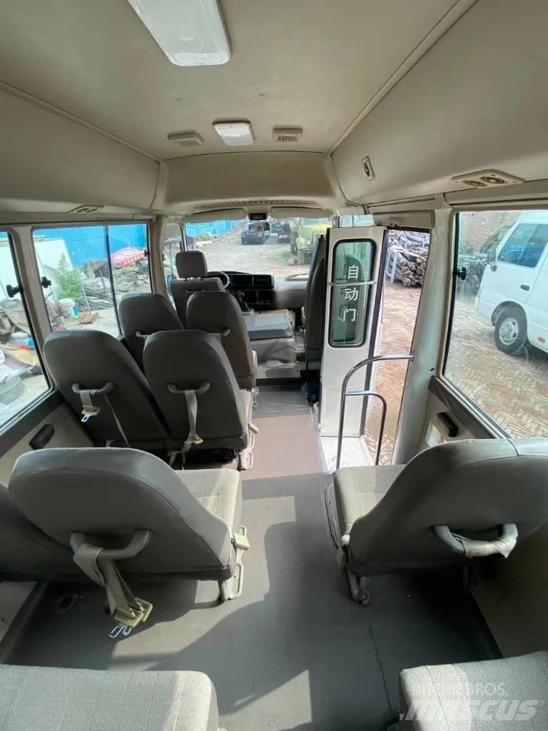Toyota Coaster Bus 미니 버스