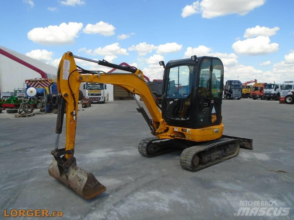 JCB 8030 ZTS 소형 굴삭기 7톤 미만
