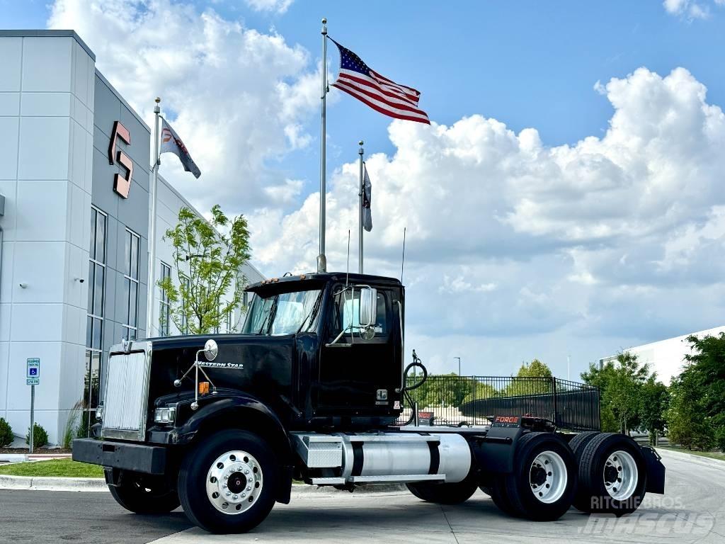 Western Star 4900 트랙터 유닛