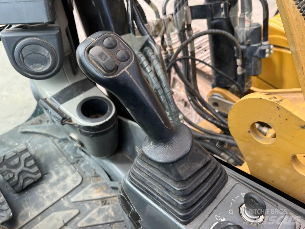 CAT 329D LN 대형 굴삭기 29톤 이상