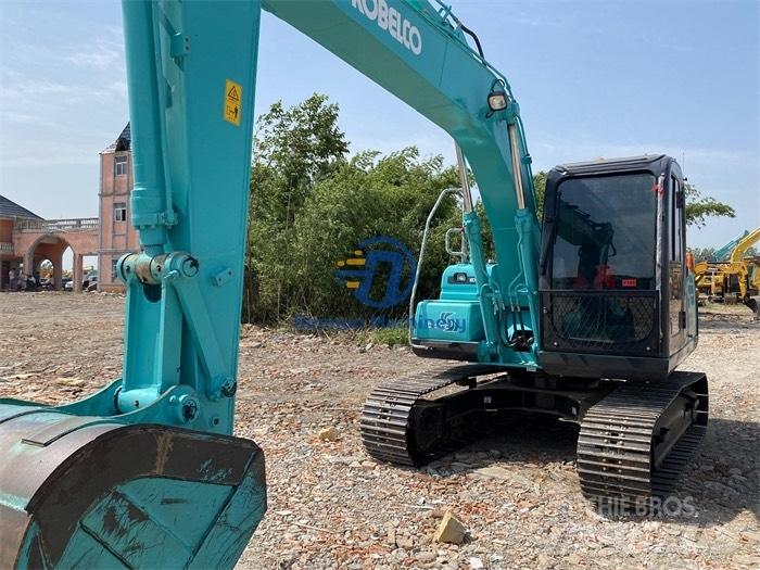 Kobelco SK 140 대형 굴삭기 29톤 이상