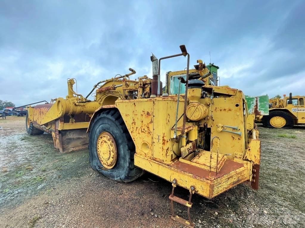 CAT 631 D 급수차