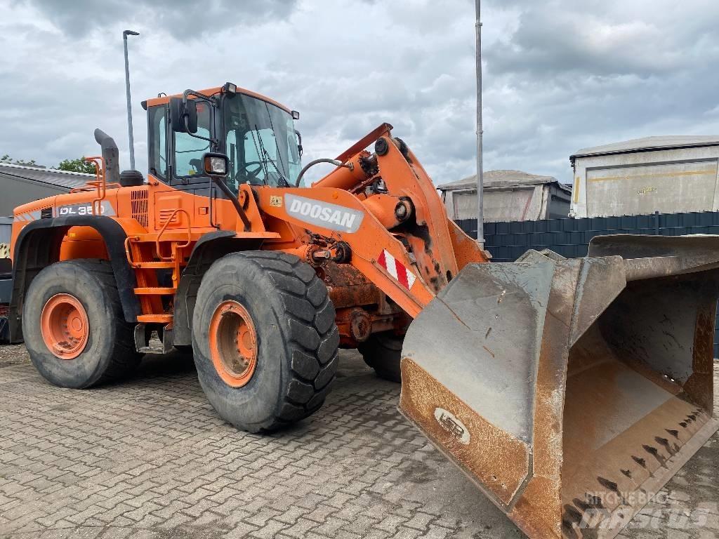 Doosan DL 350-3  휠로우더