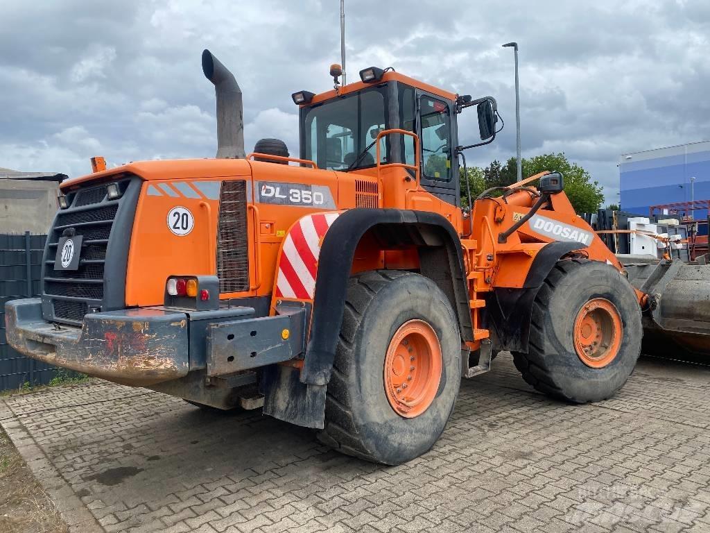 Doosan DL 350-3  휠로우더