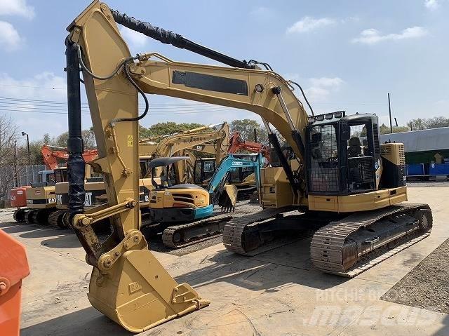 CAT 321 D LCR 대형 굴삭기 29톤 이상