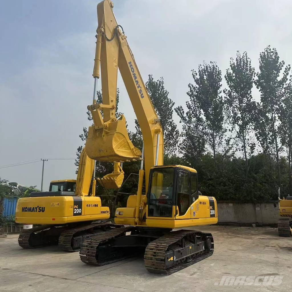 Komatsu PC 200-7 대형 굴삭기 29톤 이상