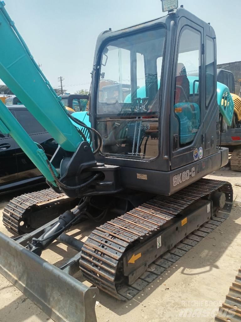 Kobelco SK 60 대형 굴삭기 29톤 이상