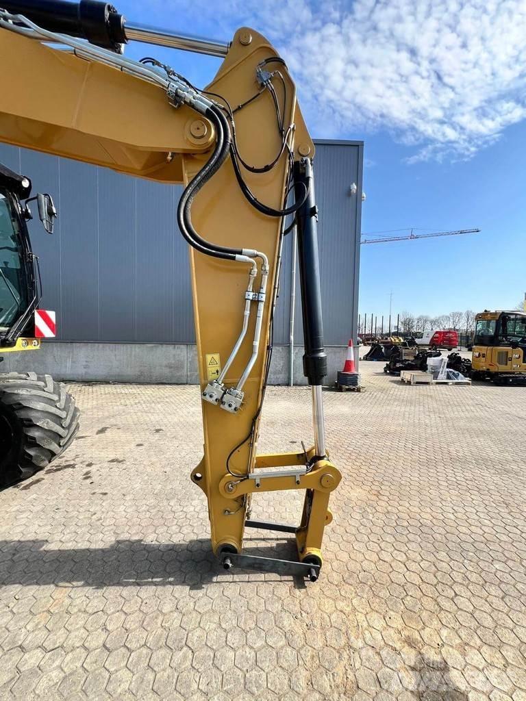 CAT M318-07  휠 굴삭기