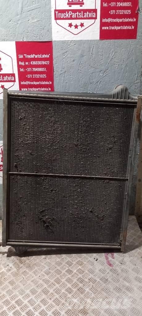 Scania 94 D.   1442751 라디에이터