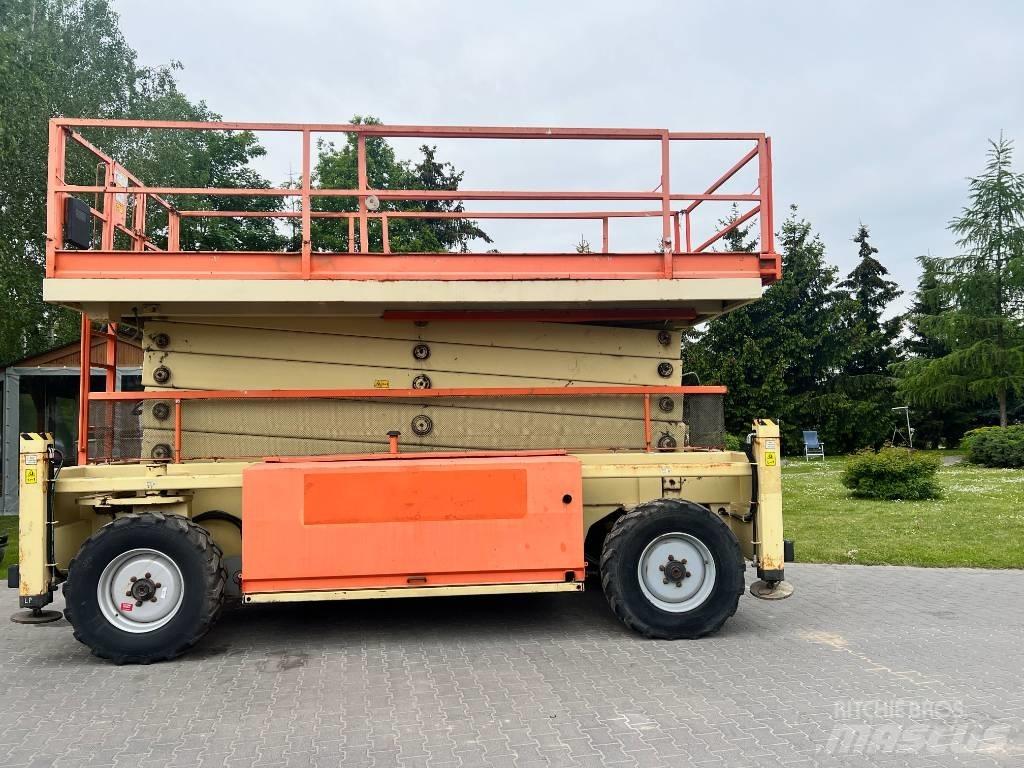 JLG 210-25 가위형 리프트