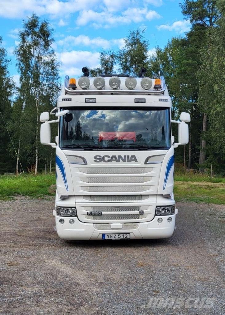 Scania R580 탱커 트럭