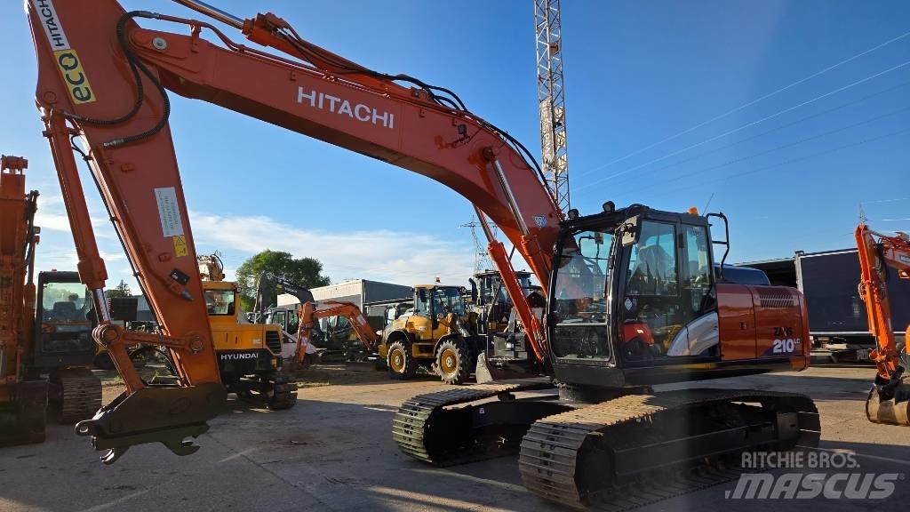 Hitachi ZX 210 대형 굴삭기 29톤 이상