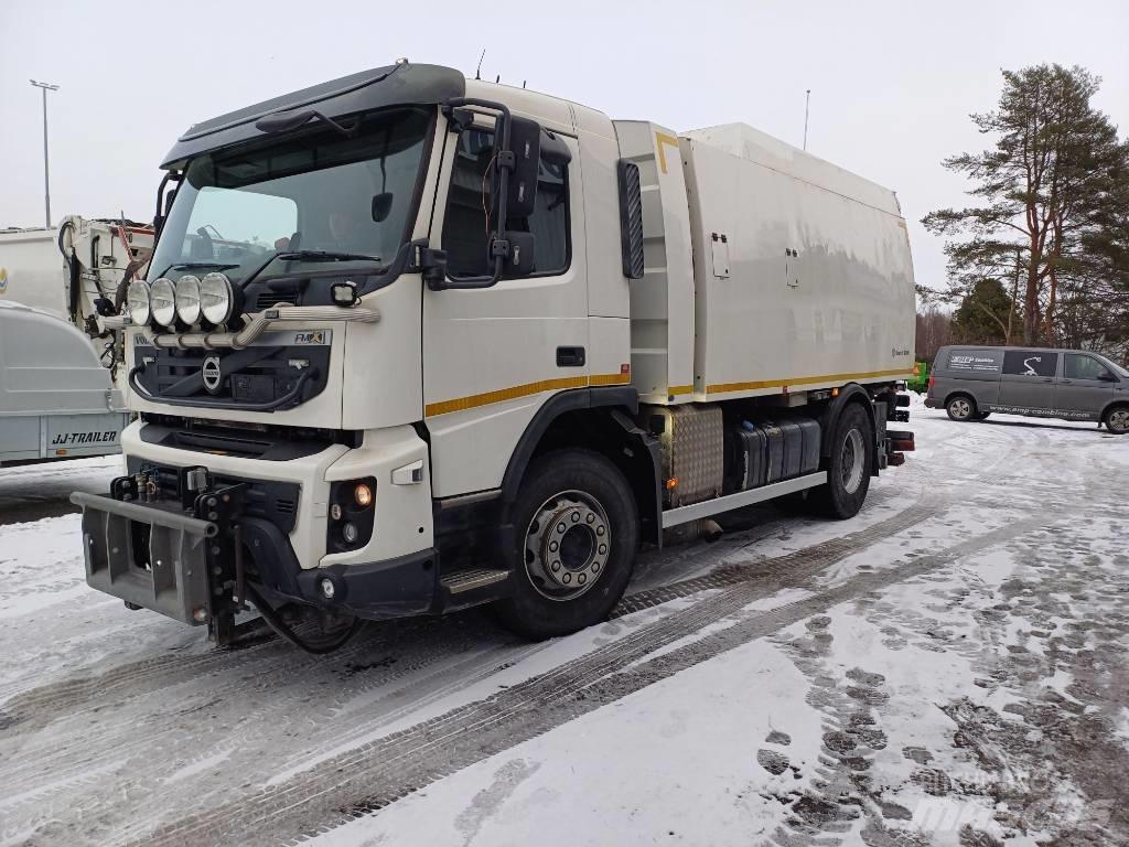 Volvo FMX 청소 트럭