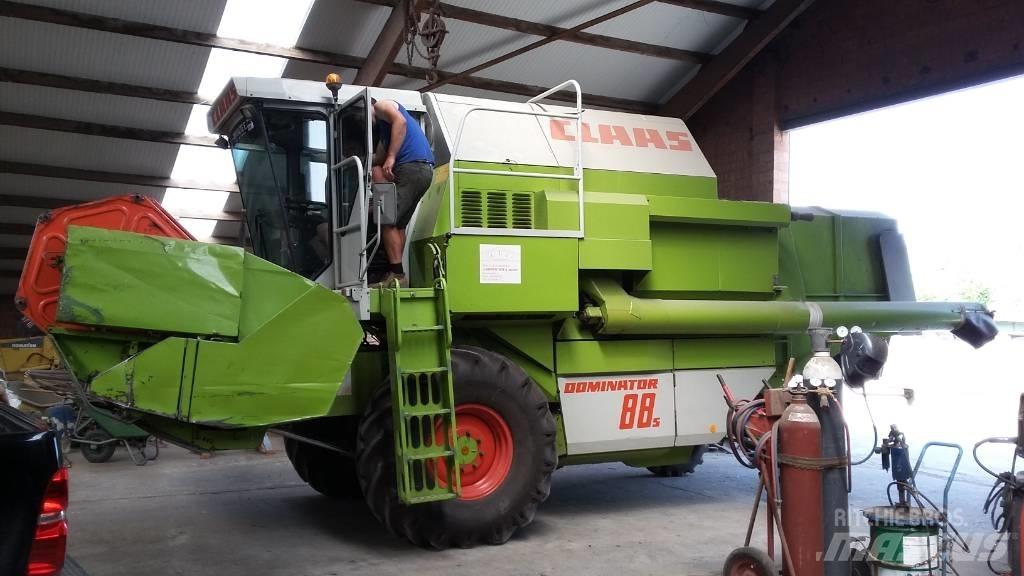 CLAAS Dominator 88 S 콤바인 수확기