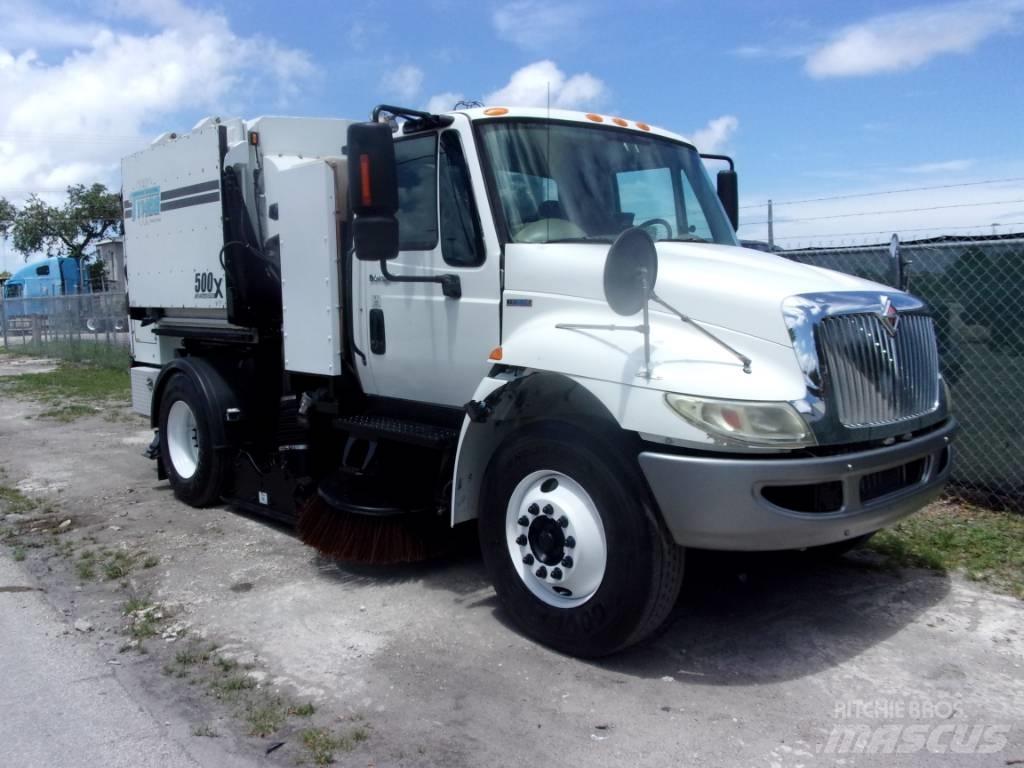 International 4300 청소 트럭