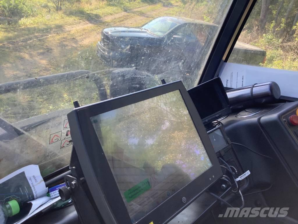 Ponsse Scorpion 원목 하베스터