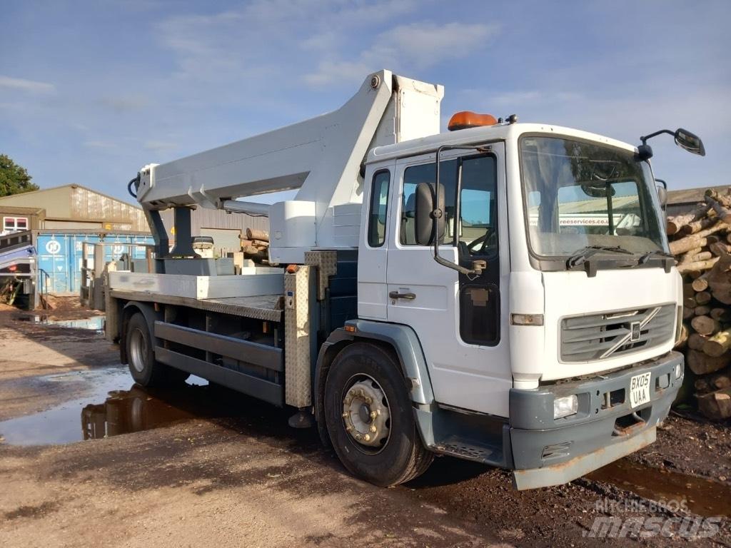 Wumag WT 350 트럭 탑재 고소작업대