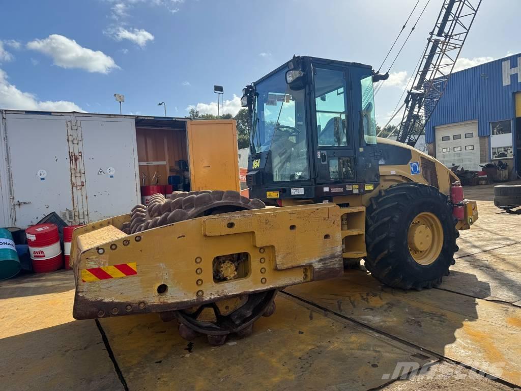 CAT CP 76 싱글 드럼 롤러