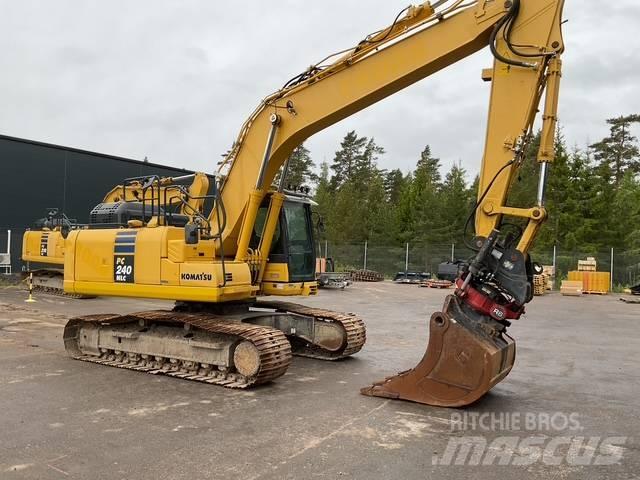 Komatsu PC240 대형 굴삭기 29톤 이상