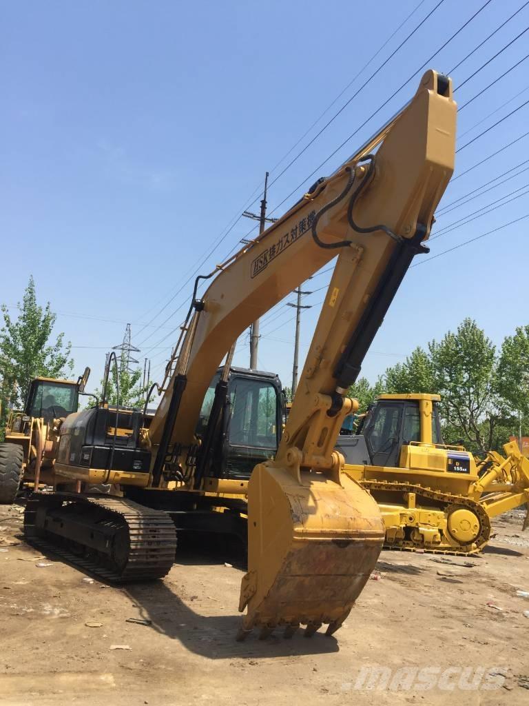 CAT 320 D 대형 굴삭기 29톤 이상