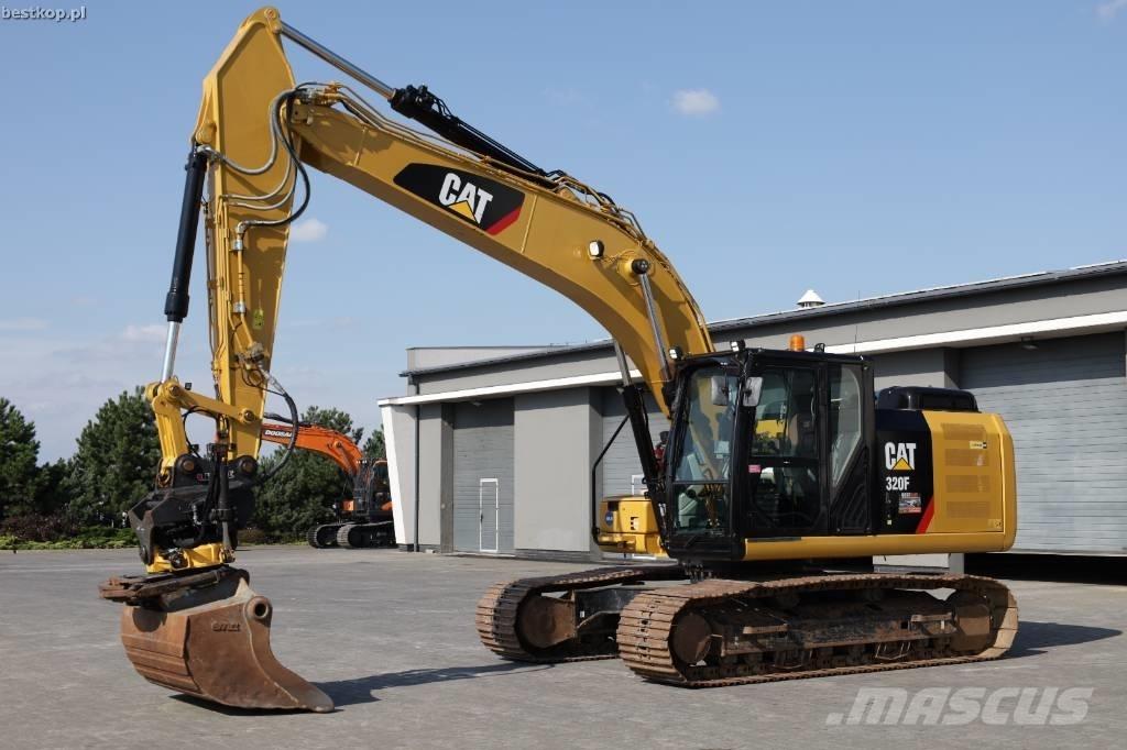 CAT 320 FL 대형 굴삭기 29톤 이상