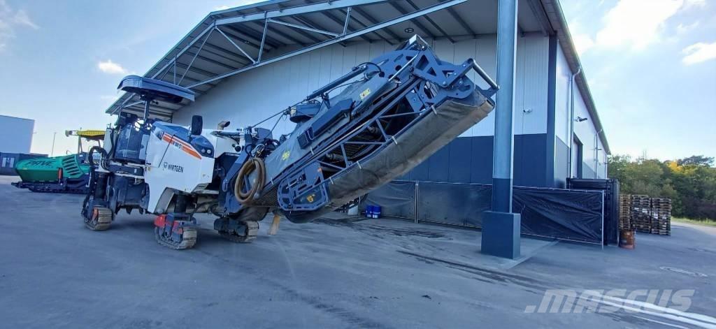 Wirtgen W 100 CFi 아스팔트 콜드 밀링 기계