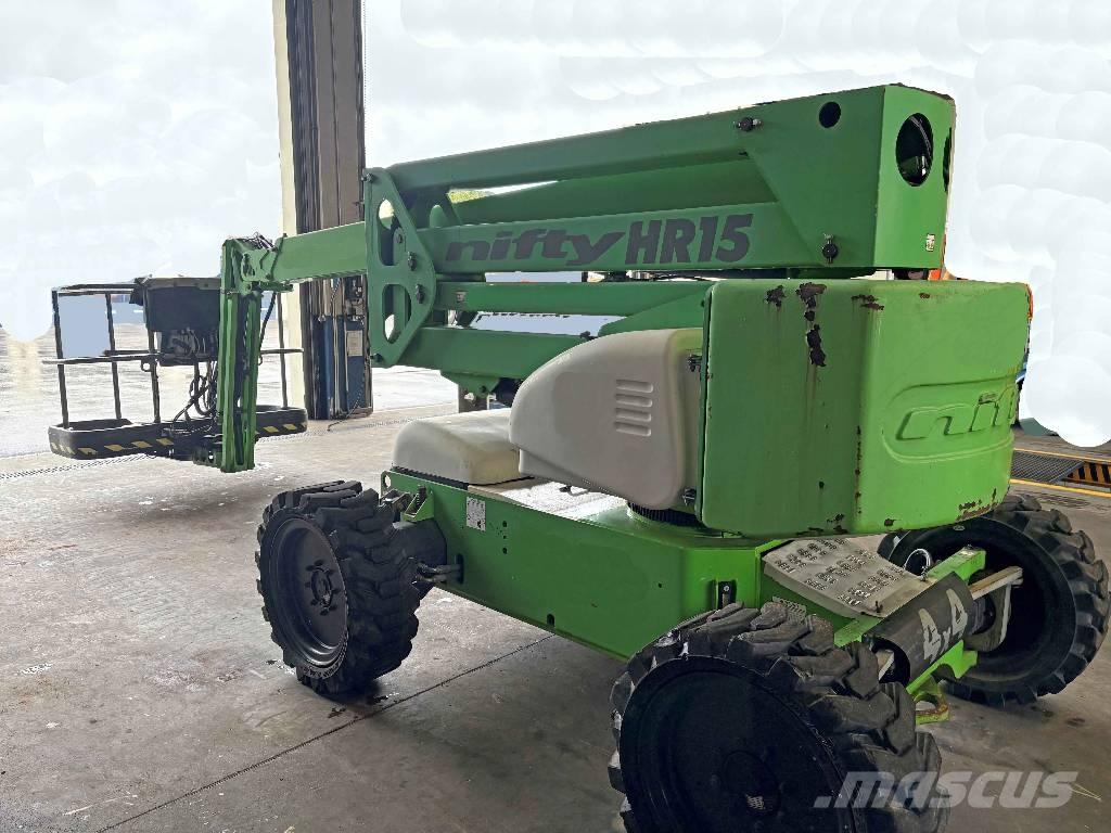 Niftylift HR15 - 4x4 관절형 전동이동 리프트