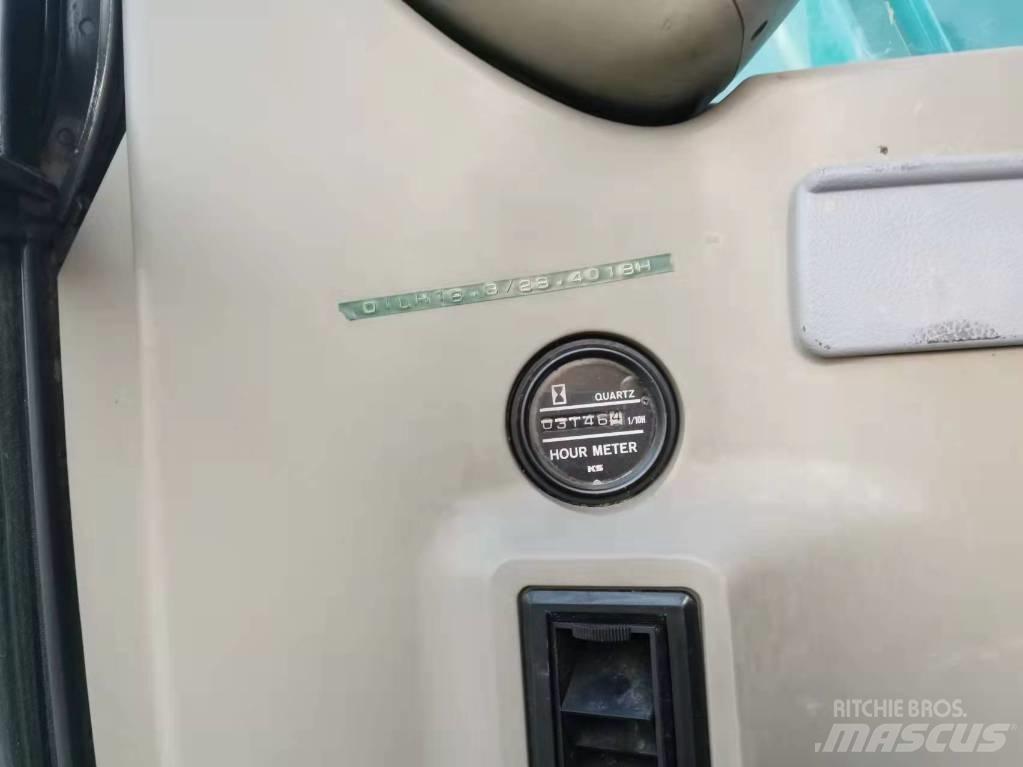 Kobelco SK 135 대형 굴삭기 29톤 이상