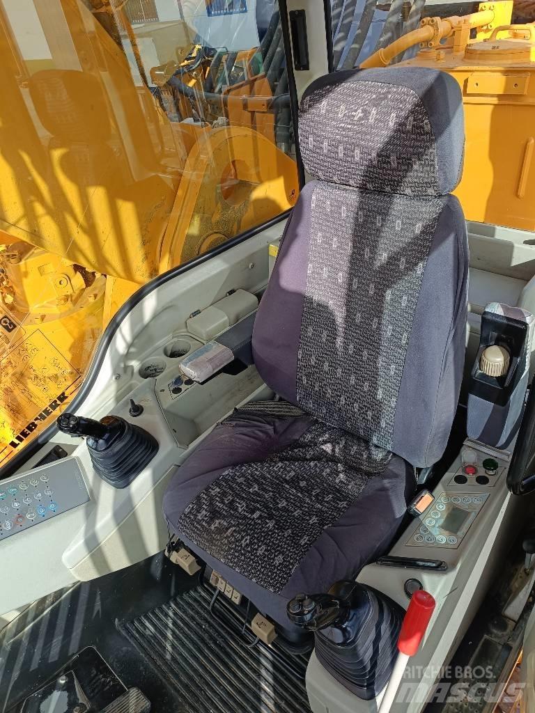Liebherr R974C 대형 굴삭기 29톤 이상