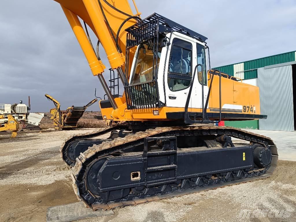 Liebherr R974C 대형 굴삭기 29톤 이상