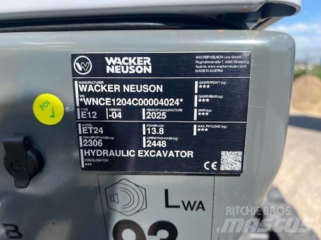 Wacker Neuson ET 24 대형 굴삭기 29톤 이상
