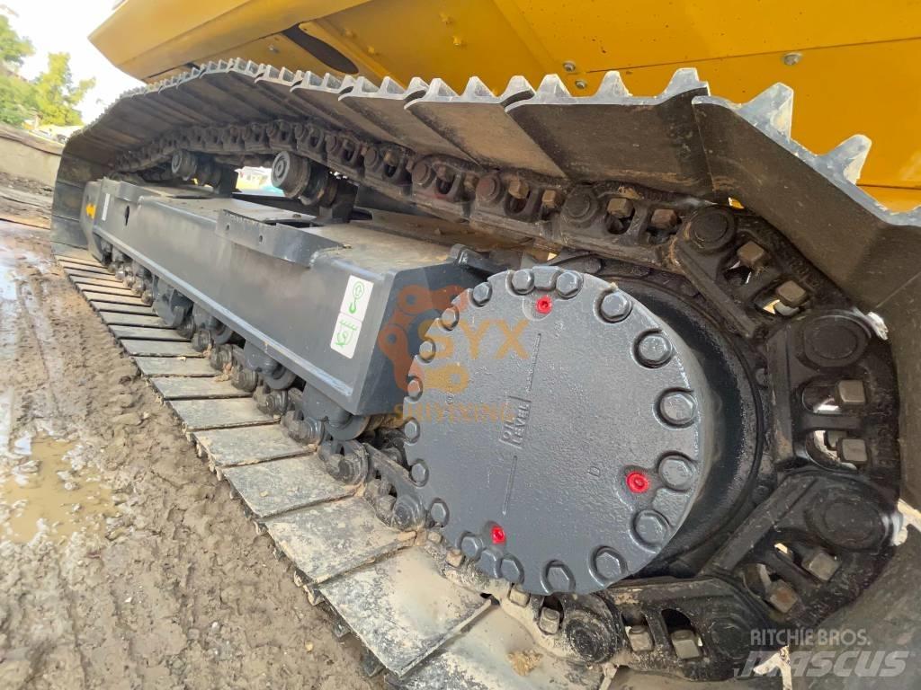 Komatsu PC 200 대형 굴삭기 29톤 이상