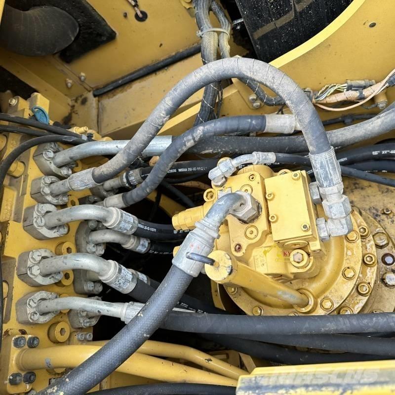 CAT 320gc 대형 굴삭기 29톤 이상