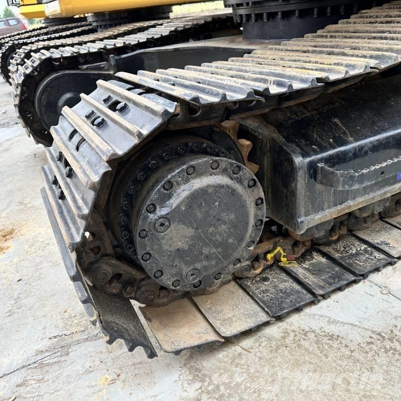 CAT 320gc 대형 굴삭기 29톤 이상