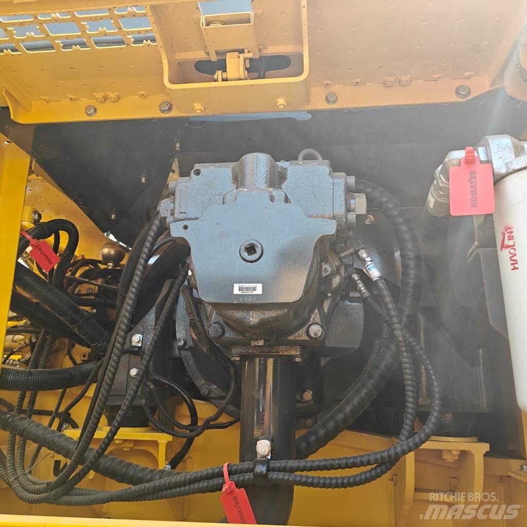 Komatsu 350-8 대형 굴삭기 29톤 이상