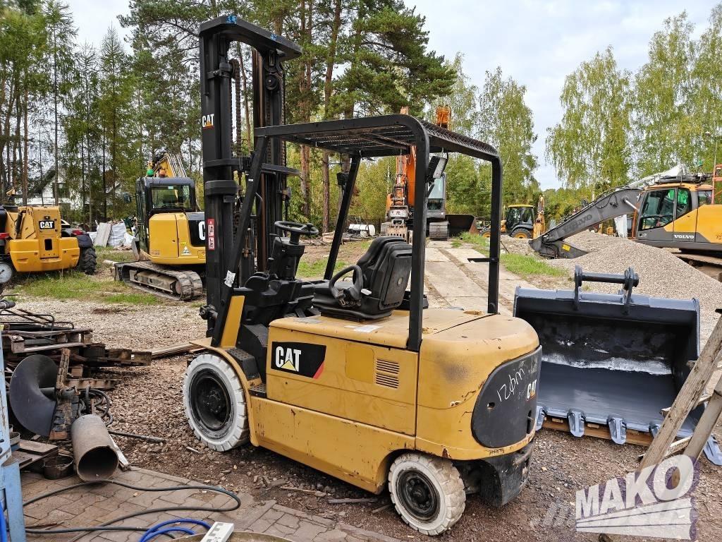 CAT EP 35 K PAC 전동 지게차