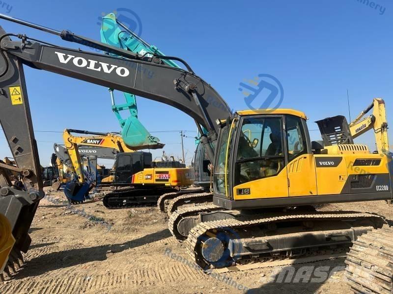 Volvo EC 220 D 대형 굴삭기 29톤 이상