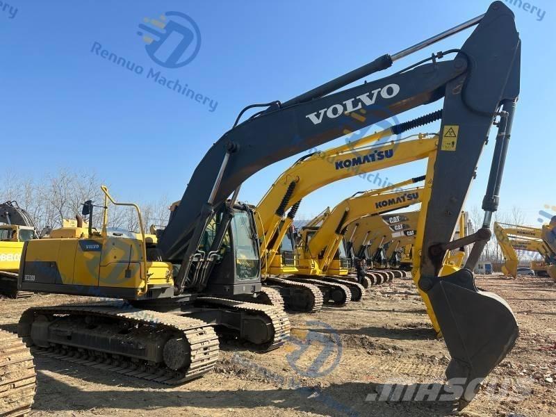 Volvo EC 220 D 대형 굴삭기 29톤 이상